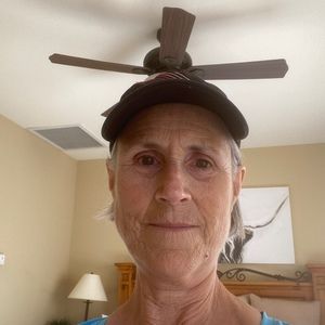 Meet your Posher, Denise